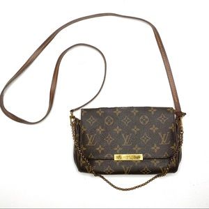 Authentic Louis Vuitton Favorite PM. This bag has been authenticated by Poshmark